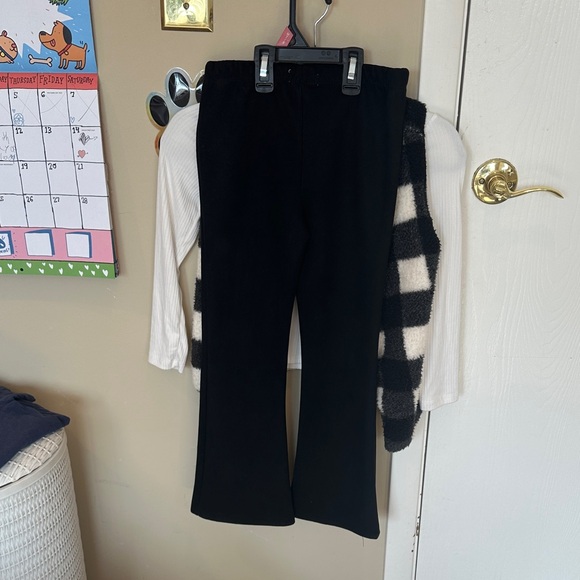 btween Black and White Kids Matching Set - Picture 4 of 4
